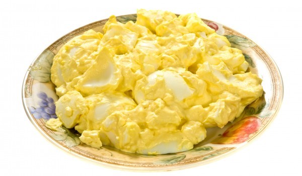 Предястие от яйца и майонезен сос