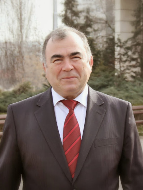 Лечителят Никола Стоянчев гостува за трети път в Димитровград