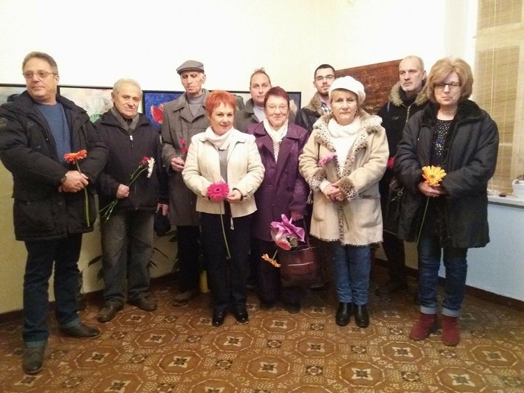 Художници наредиха картини в Арт галерията на Тоска