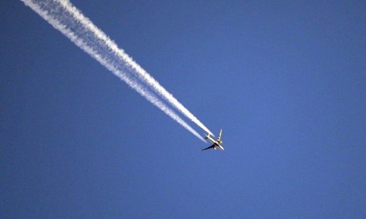 Самолет кацна принудително в Кувейт, заради бомбена заплаха