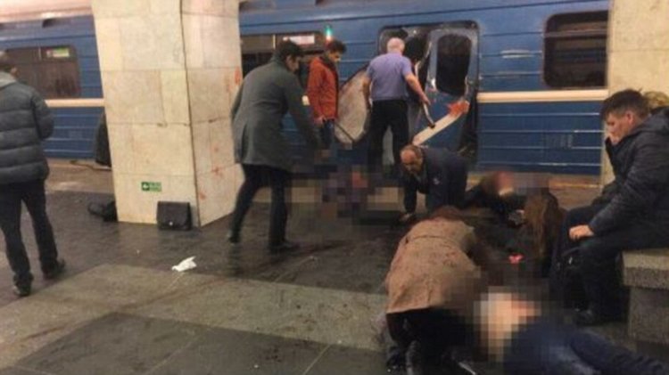 Взрив избухна в метрото в Санкт Петербург