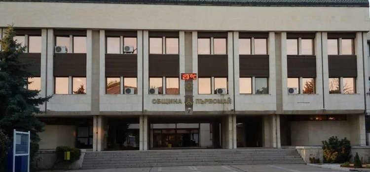 7 решения трябва да вземат общинските съветници на днешната сесия