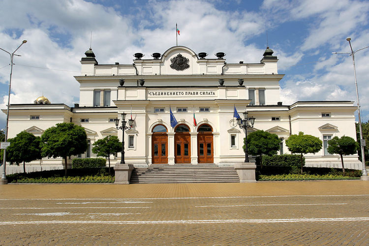 ИК на ГЕРБ възложи на ПГ на партията да внесе проект на решение за замразяване на депутатските заплати