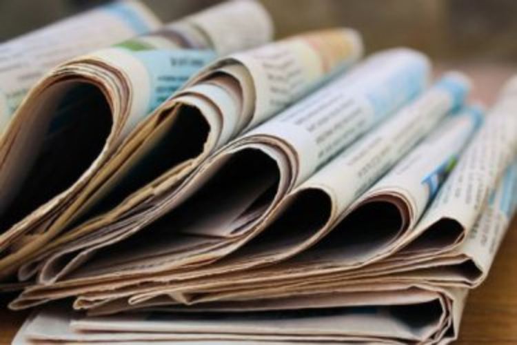 300 хиляди фирми търсят нов доставчик на ток до 10 септември. Печата