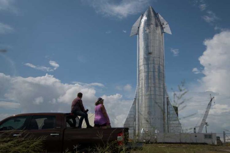  SpaceX планира да изведе Starship в орбита през юли