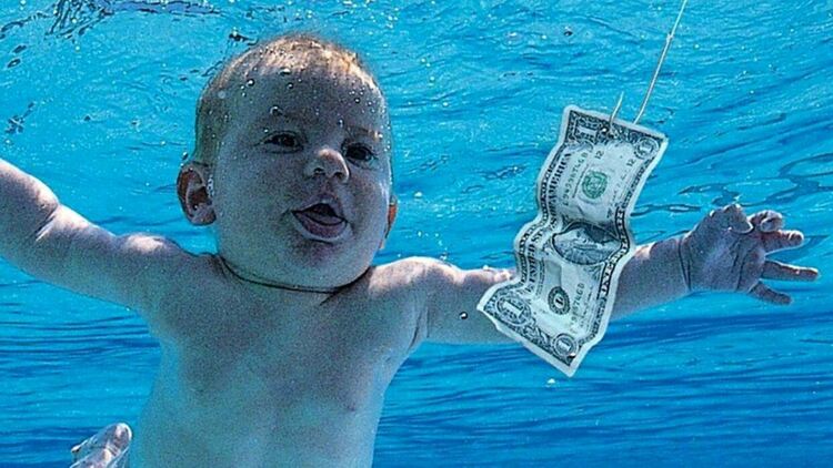 Порасналото бебе на обложката на албума Nevermind съди Nirvana