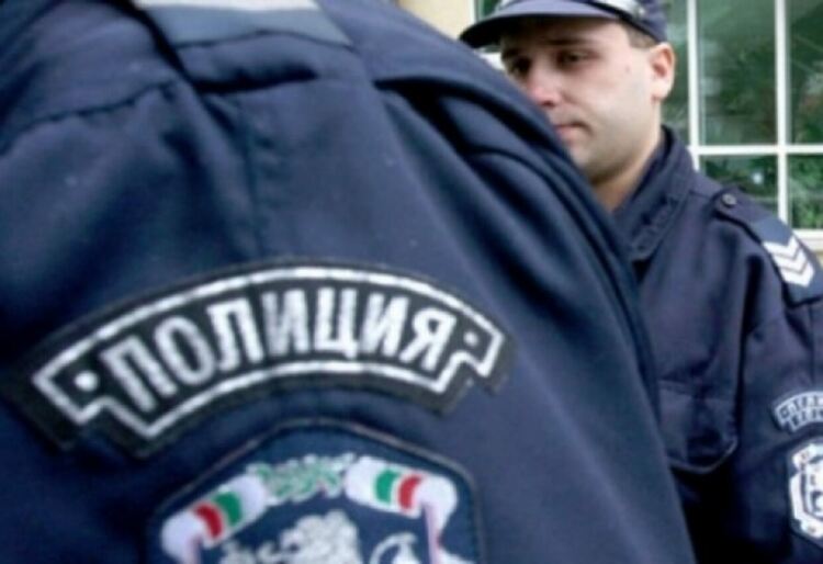 Разследват заплаха за убийство в Ардино