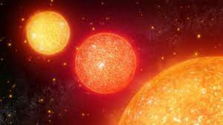 Астрономи откриха десетки необичайно малки червени гиганти в Млечния път