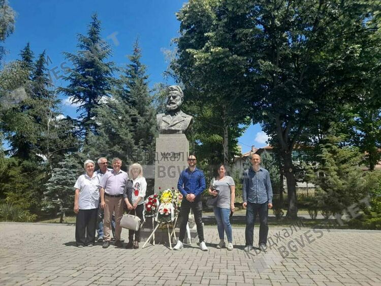ПП "Възраждане"в Кърджали: Отбелязваме 146 години безсмъртие!