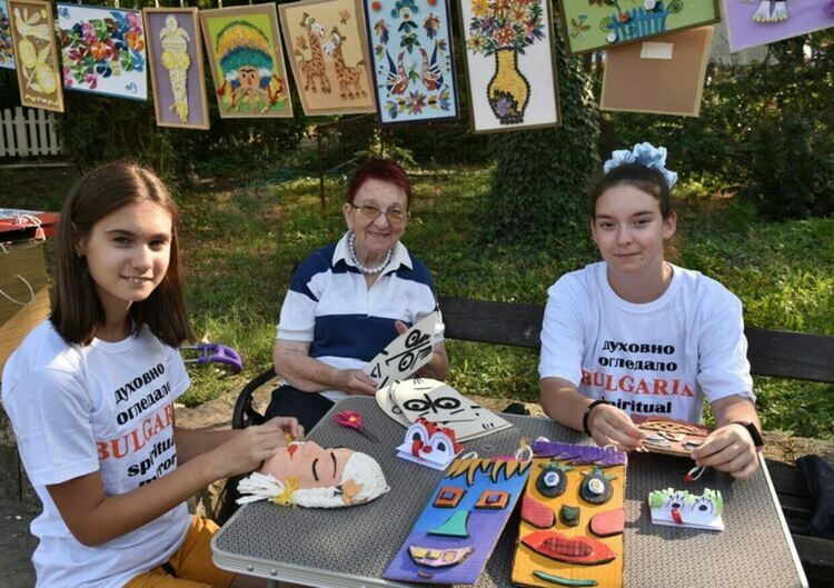 Детска приложна студия записва ученици, желаещи да творят