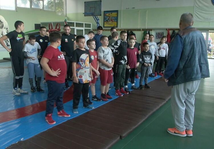 12 млади борци от Хасково ще участват на Купа „Самоков“