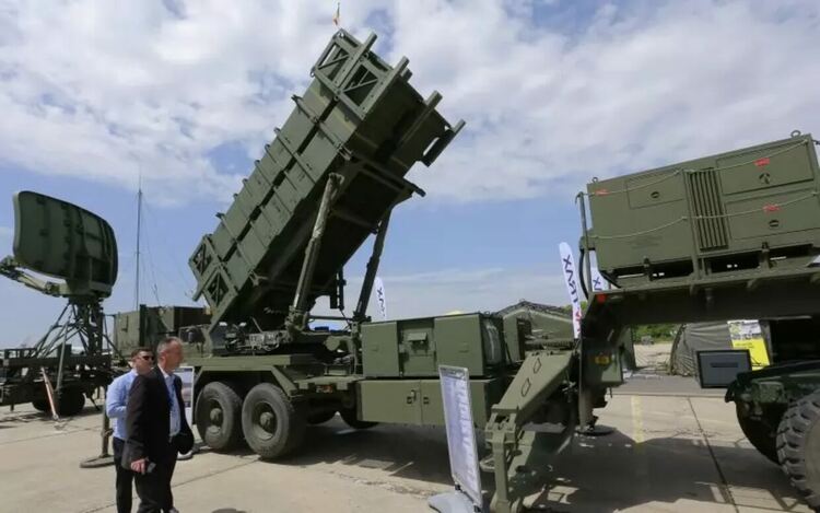 САЩ спират доставката на някои оръжия за Украйна