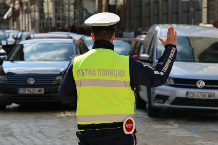 Отнемат книжката при превишаване на скоростта с над 40 км/ч