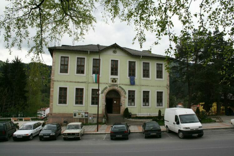Въвеждат временна организация на движението в Смолян за празника „Света Неделя“