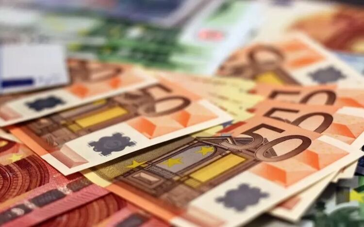 Минималната заплата ще е между 650 и 670-680 евро