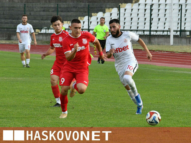 „Хасково“ и „розите“ не се победиха