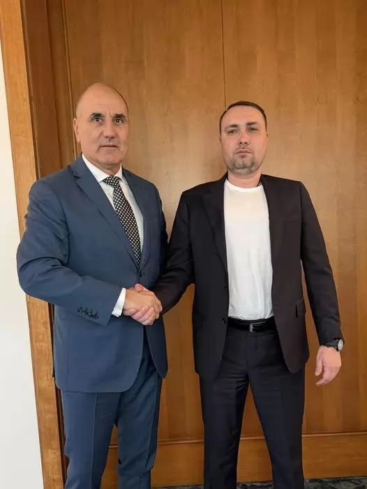 Визита на Буданов в София опроверга Радев за дроновете