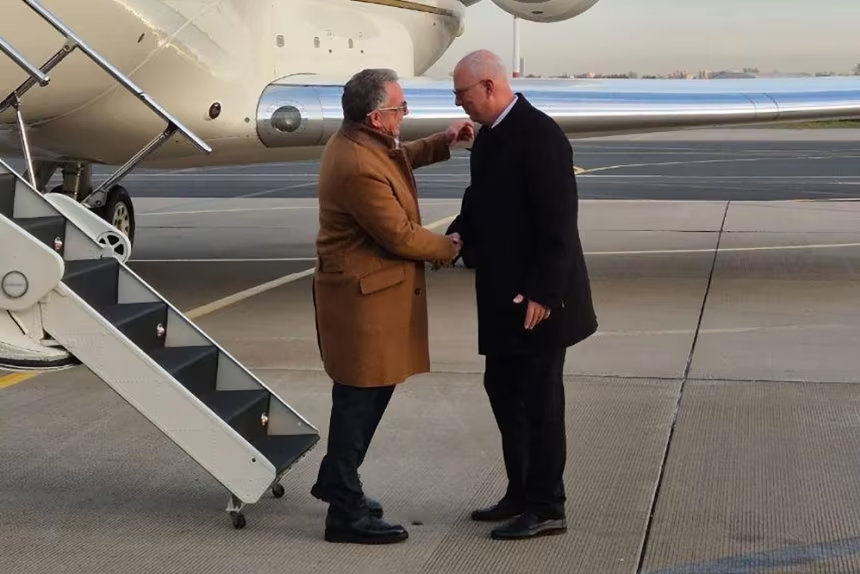 Американският пратеник Виткоф пристигна в Русия за разговори с Путин
