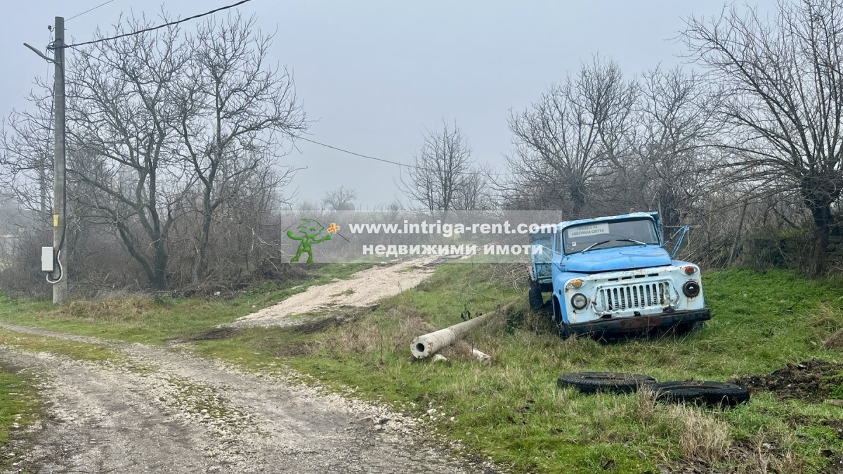 №4051 Парцел в регулация за жилищно застрояване в село Родопи, Хасково.