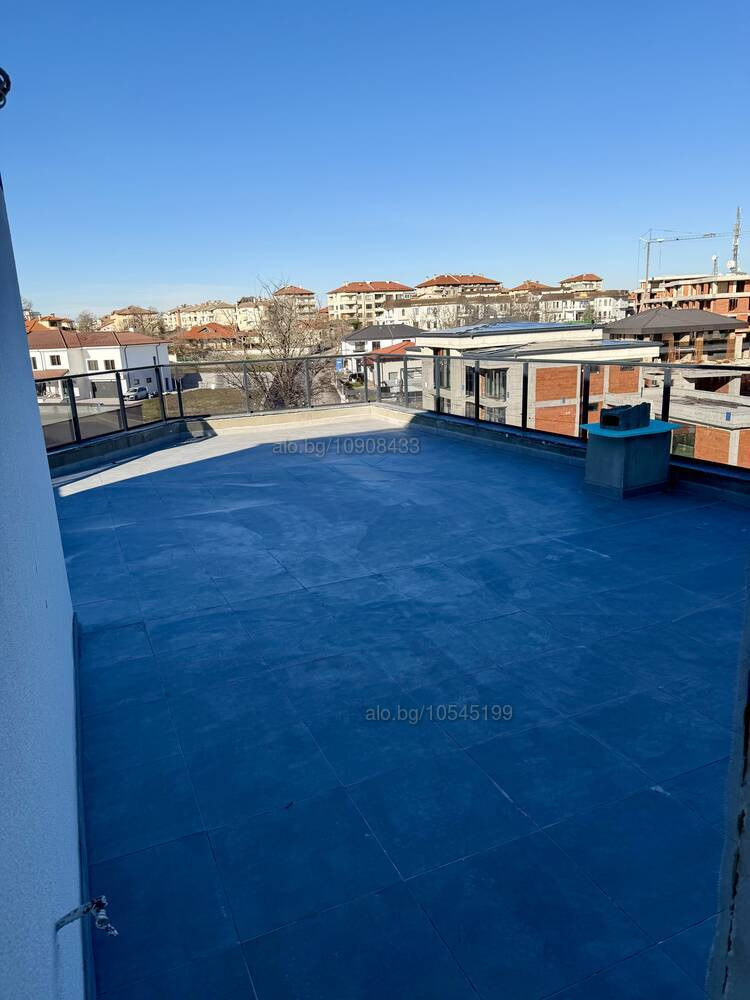 Yamacha Park Residence 1