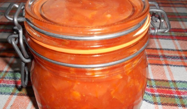 Сладко от дюли, мандарини и канела