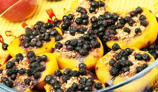 Сладки пълнени ябълки с ориз